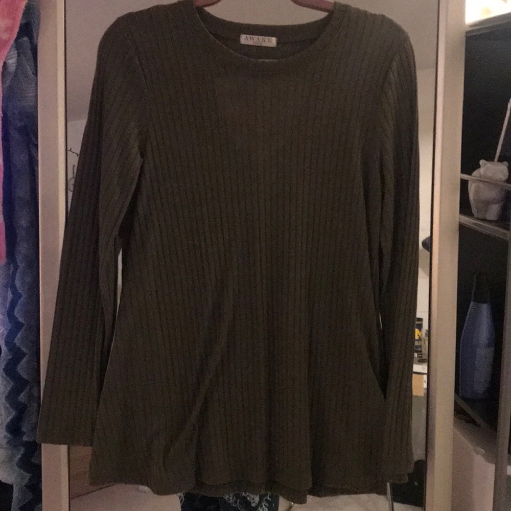 Long sleeve long shirt